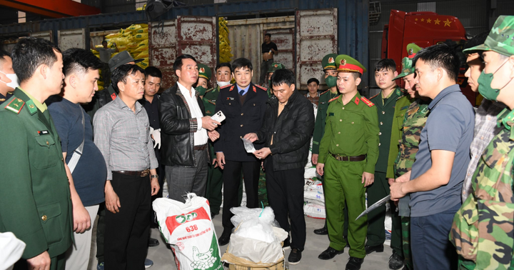 Hé lộ về Tiến sĩ, cựu Trưởng khoa Dược cầm đầu đường dây buôn lậu hơn 50 tấn caffeine xuyên quốc gia