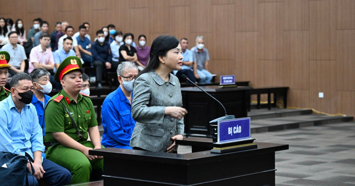 Xét xử cựu Bộ trưởng Bộ Y tế Nguyễn Thị Kim Tiến: Cấp dưới khai được “gợi ý” chọn nhà thầu