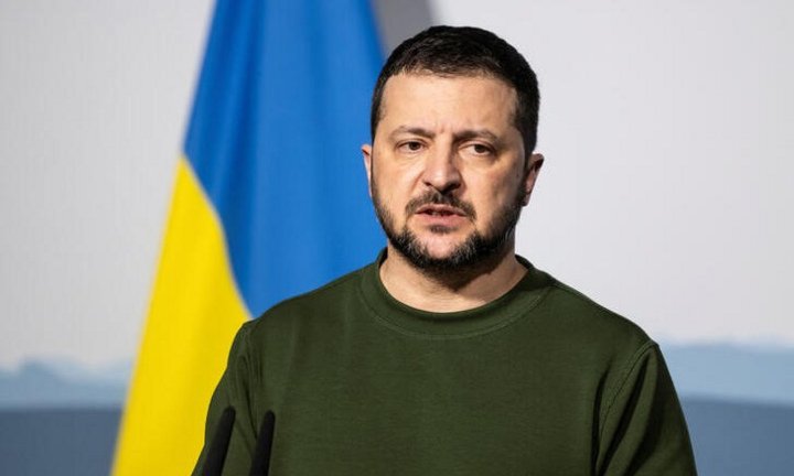 Tổng thống Zelensky phê duyệt kế hoạch tấn công tầm xa, ra tuyên bố nóng giữa lúc