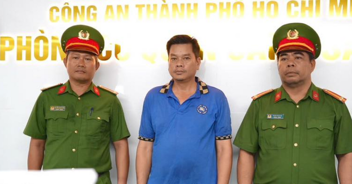 Triệt phá đường dây mua bán 2,4 tấn chất kịch độc xyanua