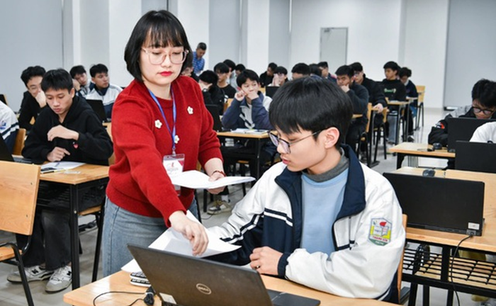 Tin tức giáo dục 24h: Bộ GD&ĐT đề xuất mỗi học sinh được lập một học bạ số gắn với mã hồ sơ học tập suốt đời