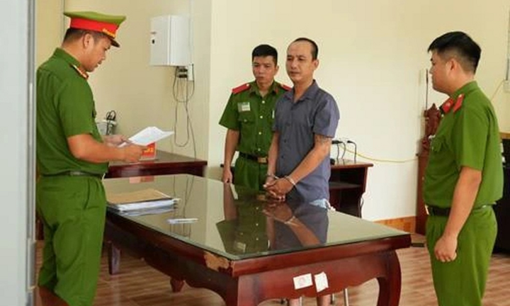 Bắt gã 