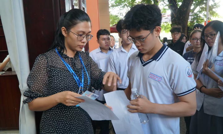 Đề thi đánh giá năng lực nghi bị 