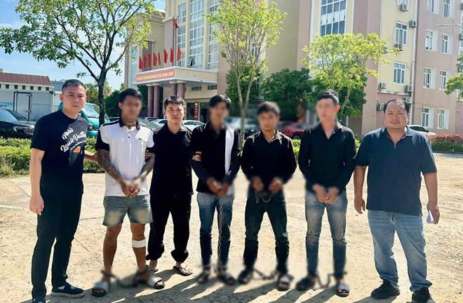 Bắt nhóm công nhân cố ý gây thương tích cho người khác vì chậm thanh toán tiền lương