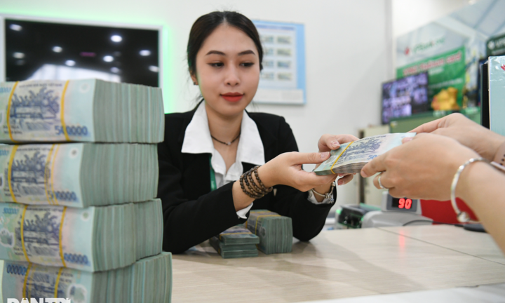 Một ngân hàng Big 4 tăng lãi suất tiền gửi trực tuyến với con số đáng chú ý
