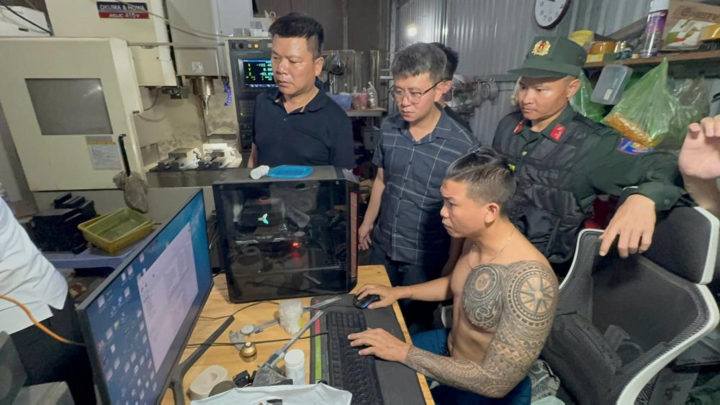 Bên trong 2 cơ sở sản xuất vũ khí quân dụng vừa bị triệt phá ở Hà Tĩnh 