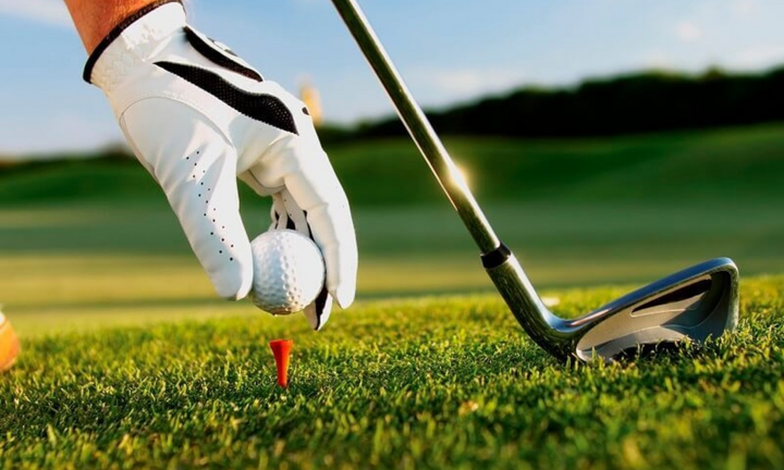 Phú Thọ: Điều chuyển công tác cán bộ chơi golf trong giờ hành chính