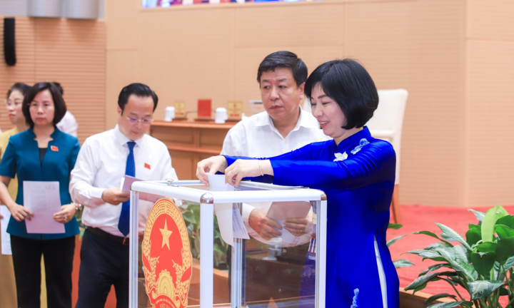 Hà Nội thí điểm vùng phát thải thấp quanh hồ Gươm từ 1/7