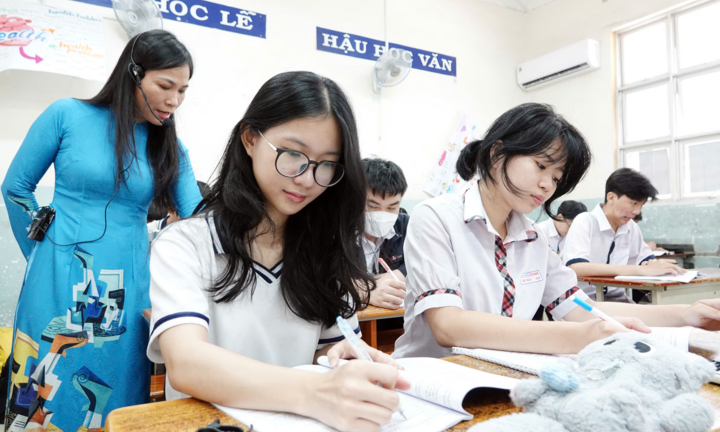 Bộ Giáo dục và Đào tạo công bố đáp án chính thức các môn thi tốt nghiệp THPT 2026