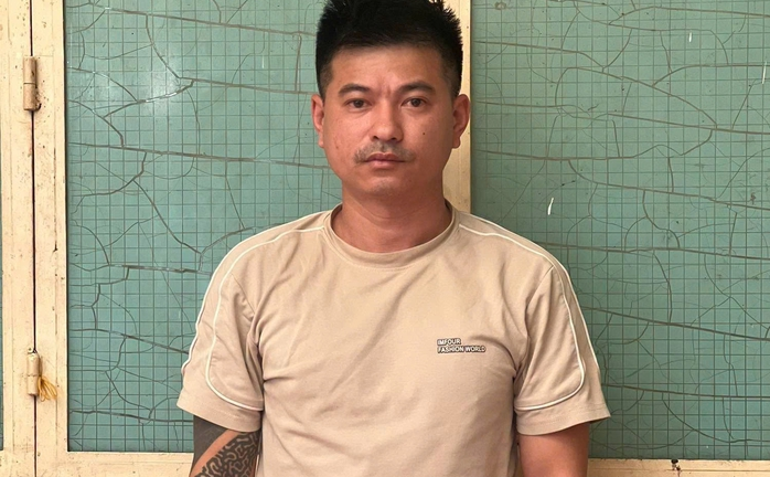 Tạm giữ 