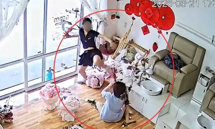 Vụ cô gái đánh người đến bất động trong cửa hàng làm đẹp: Công an vào cuộc 