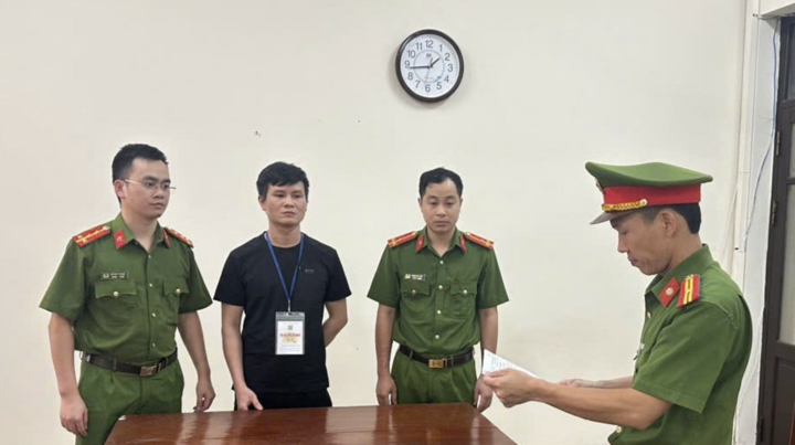 Thi công hệ thống PCCC nhưng lại gây cháy xưởng, thợ hàn bị khởi tố