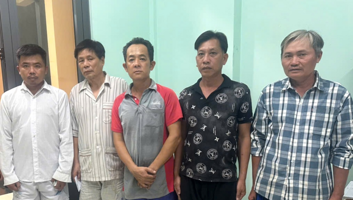 Khởi tố 5 bị can vì bắt và mua bán tê tê Java quý hiếm
