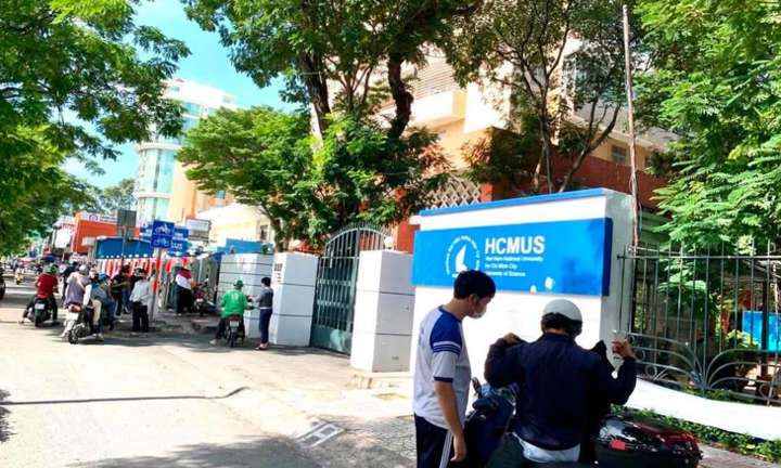 479 thí sinh đầu tiên đủ điều kiện trúng tuyển Trường đại học Khoa học tự nhiên vẫn cần làm ngay việc này, tránh mất 