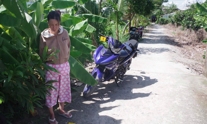 Bắt quả tang Nguyễn Thị Lam giấu ma túy trong khẩu trang, khám xét nơi ở phát hiện nhiều bất ngờ