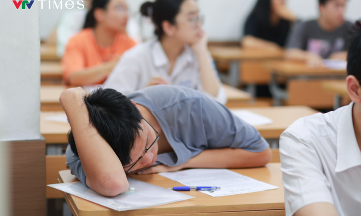 Sau khi biết điểm thi tốt nghiệp THPT năm nay, thí sinh 2K8 cần làm gì?