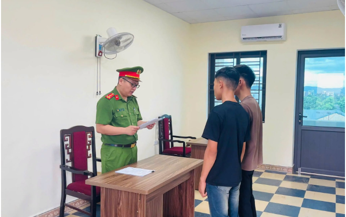 Tin tức tai nạn giao thông ngày 2/7: Hai nam sinh ở Hà Tĩnh bị khởi tố vì cho bạn mượn xe gây tai nạn chết người