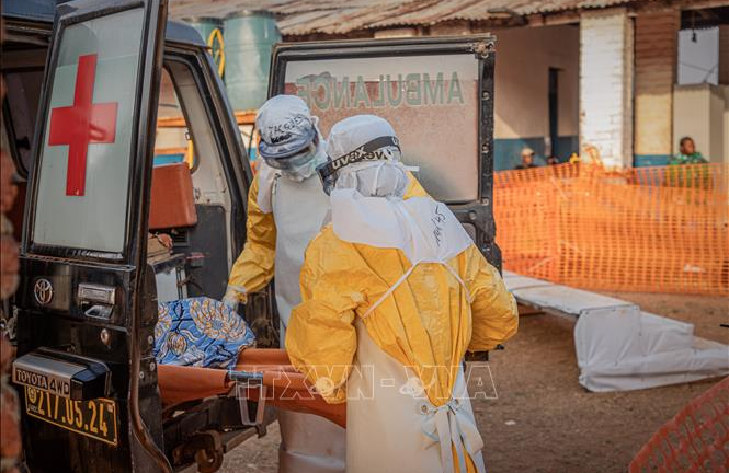Dịch bệnh ở châu Phi: Ebola lây lan nhanh ở Congo, sởi bùng phát nghiêm trọng tại Zambia