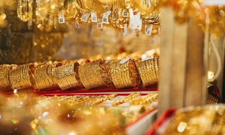 Giá vàng ngày 4/7: Giá vàng lại bật tăng tới 3 triệu đồng/lượng chỉ sau một phiên, chạm mốc 151,4 triệu đồng