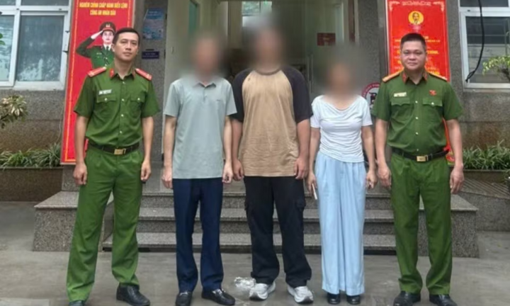 Nam sinh viên năm cuối sập bẫy