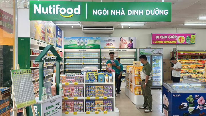 Nutifood và Bách Hóa Xanh ra mắt mô hình “Shop in shop” 