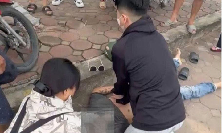 Danh tính nam sinh viên y khoa kiên trì ép tim 30 phút cứu người ở Hà Nội