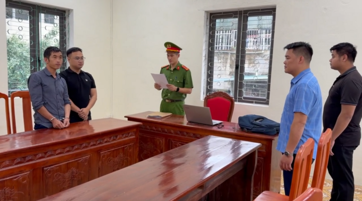 Khởi tố, bắt tạm giam đối tượng hủy hoại rừng ở Lào Cai