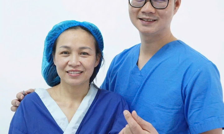 BS CKI Hoàng Đức Trọng: Gần 20 năm theo đuổi phẫu thuật tạo hình, ghi dấu ấn với các ca ngực sa trễ phức tạp