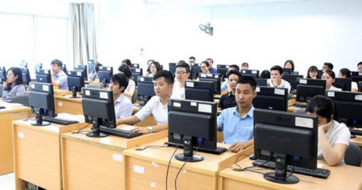 Có được dự tuyển công chức sau khi nghỉ việc theo Nghị định 178?