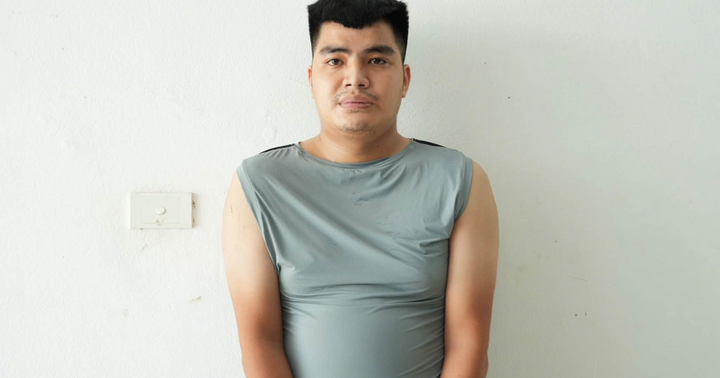 Khởi tố nam thanh niên mua đồ giả công an đi cưỡng đoạt tiền người bán nước