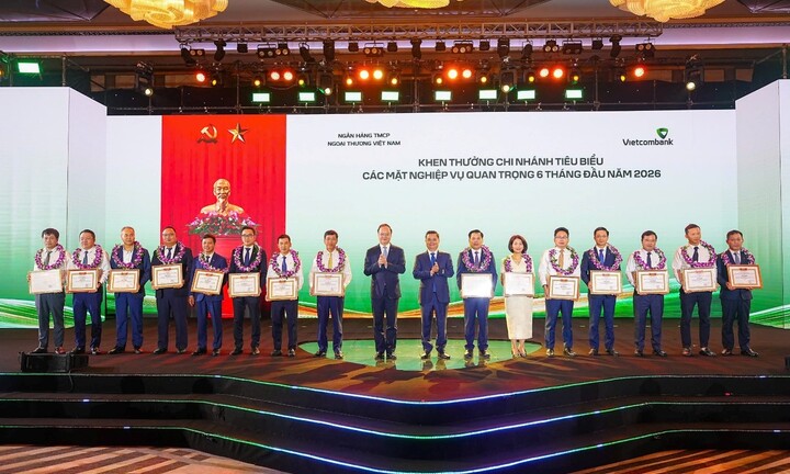 Vietcombank 6 tháng đầu năm 2026: Đồng hành cùng các mục tiêu quốc gia, bồi đắp những động lực tăng trưởng mới