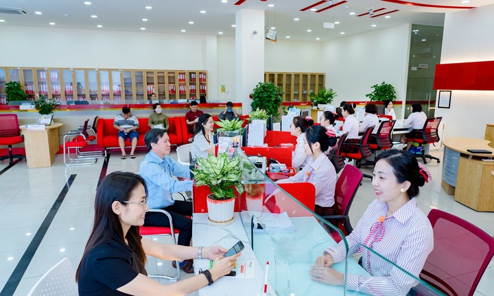 Fitch Ratings lần đầu xếp hạng HDBank, ghi nhận nền tảng tài chính vững mạnh top đầu Việt Nam