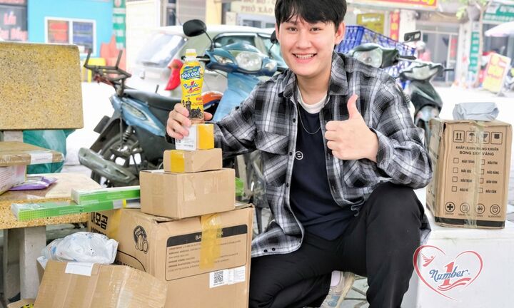 Sau mỗi lần xé nhãn chai nước giải khát là những mong mỏi rất đời thường