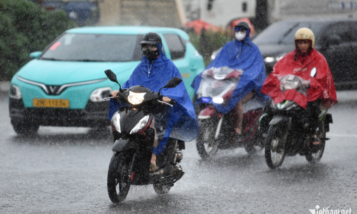 Dự báo thời tiết ngày 16/7: Mưa rải rác ở hầu khắp các vùng, nhiều tỉnh thành đón không khí dịu mát