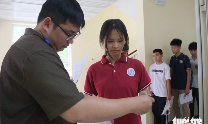Hà Nội công bố phương án chọn hiệu trưởng khi sắp xếp trường học, 6 tiêu chí chung là gì?