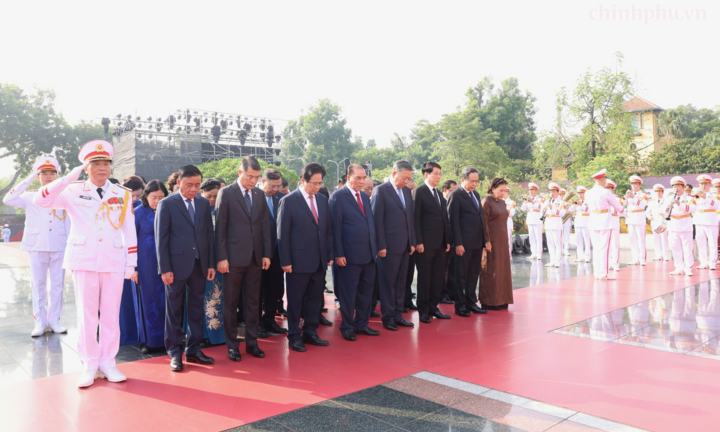 Kỷ niệm 79 năm Ngày Thương binh-Liệt sĩ: Lãnh đạo Đảng, Nhà nước tưởng niệm các Anh hùng liệt sĩ và viếng Chủ tịch Hồ Chí Minh