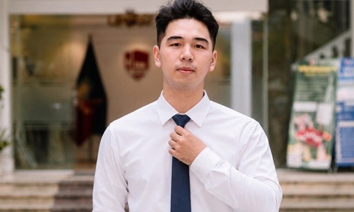 Nam sinh Nguyễn Trường Giang trở thành thủ khoa Trường Đại học Kinh tế, điểm trung bình 3.88/4.0