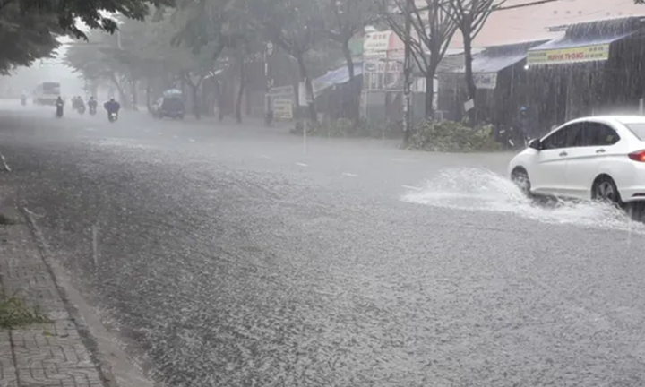 Dự báo thời tiết ngày 27/7: Chiều tối nay, 7 tỉnh thành có mưa rất to, người dân cần đề phòng