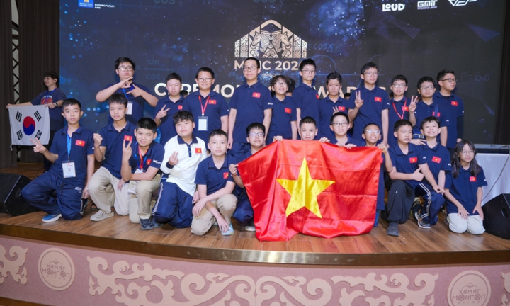 Kỳ thi Toán học Quốc tế lần thứ 26: Việt Nam giành 21 huy chương, có 2 chức vô địch