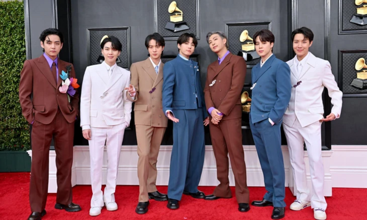 Loạt ca khúc của BTS thăng hạng sau tuyên bố không dự tranh Grammy 2027