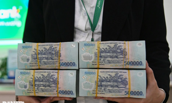 Lãi suất liên ngân hàng tăng mạnh trở lại, cụ thể thế nào?