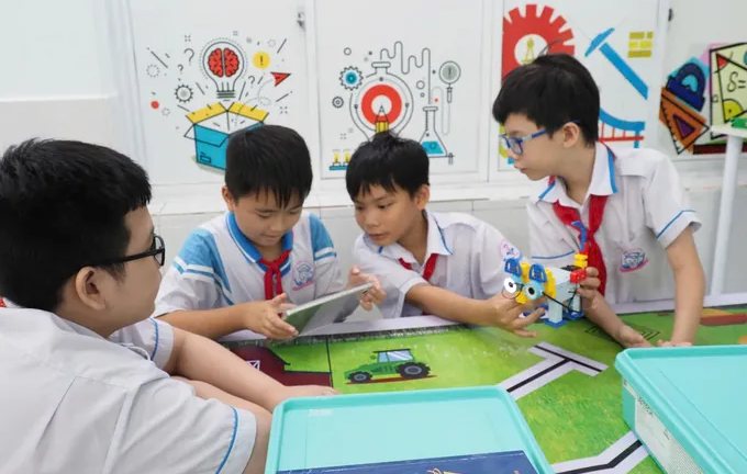 Sở GD&ĐT TP.HCM lấy ý kiến về các khoản thu, mức thu áp dụng năm học mới