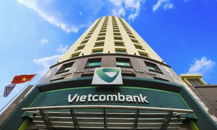Bức tranh lợi nhuận ngân hàng 6 tháng đầu năm: Đứng top đầu là ngân hàng nào?