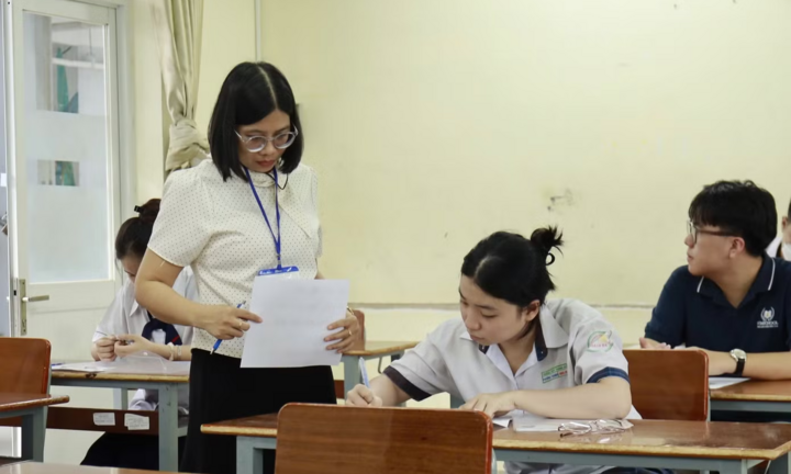 Toàn cảnh xét tuyển đại học 2026: Sĩ tử ngóng điểm chuẩn, cần nhớ mốc xác nhận nhập học 21/8