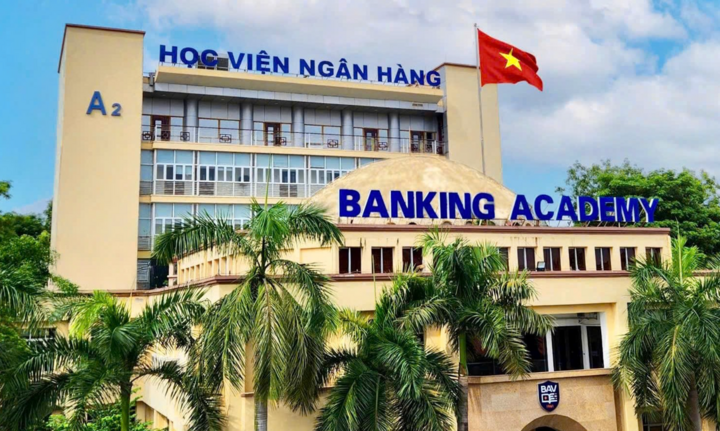 Học viện Ngân hàng công bố mức điểm chuẩn vào trường năm 2026, thấp nhất 20,2 điểm