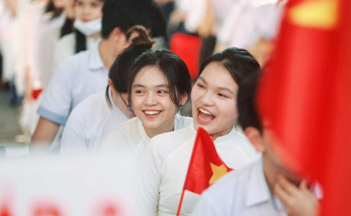 Nhiệm vụ giáo dục phổ thông 2026-2027: Tập trung phát triển năng lực số, chống lạm thu và sắp xếp trường lớp hợp lý