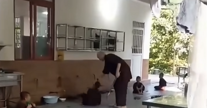 Bắt tạm giam đối tượng đánh 5 chú tiểu tại chùa ở Phú Thọ
