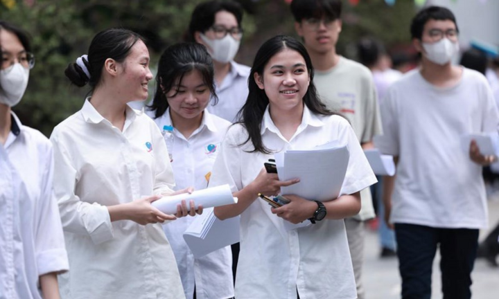 Bức tranh điểm chuẩn ngành sư phạm 2026: Sư phạm Toán học đồng loạt giữ vị trí số 1
