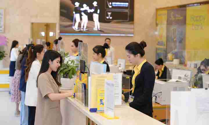 Nam A Bank: Củng cố vị thế Top 15 trên thị trường với định giá hấp dẫn