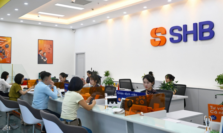 Thị trường 24h: Tiền gửi dân cư vào ngân hàng lập kỷ lục mới